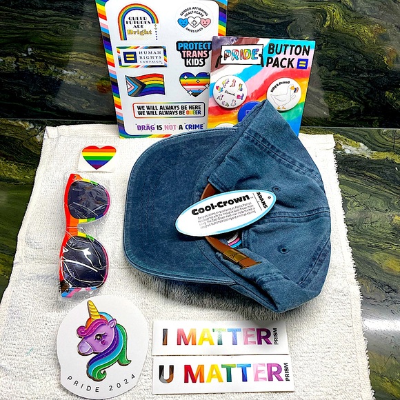 Rainbow Ball Cap 
Denim Equality Gift Set New. - Picture 6 of 16
